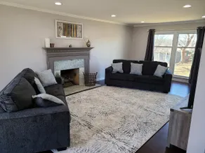 Executive Rental - 4 bed, 4 bath fully furnished home W/L2 EV Charging Station - Image 5