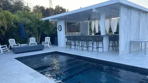 Santorini Oasis: Pool, & Shuffleboard - Image 3