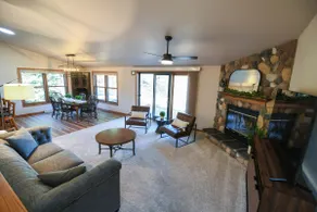 Greenside on Lake Arrowhead Golf open floor plan, great location, Golden Tee  - Image 4
