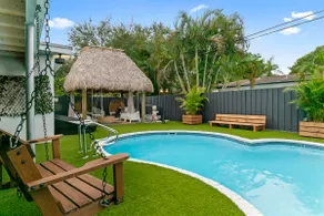 Casa Mayaimi | Tiki Hut | Pool | 10 min to Beach - Image 2