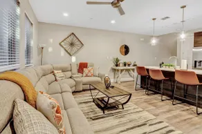 Private Rooftop Patio + 4 Story Home in Downtown FW - Image 4