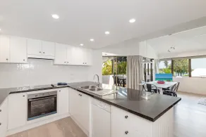 Noosa Boutique Apartments & Elkhorn Villas - Image 4