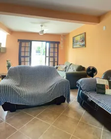 Townhouse with 3 bedrooms, 4 bathrooms, parking - Image 4
