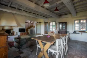 Pompana Rustic Charm Casale - Image 5