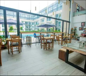 lovely serviced Pool view studio apartment. - Image 4