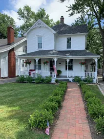 Erie Street Farmhouse - Image 2