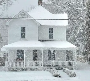 Erie Street Farmhouse - Image 3