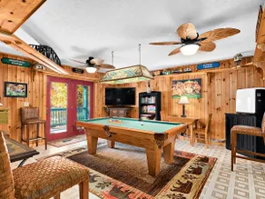 BearHaven mountain View/sleeps 10/new Spa/LogCabin - Image 5