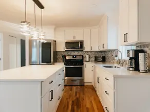 #1 Family friendly Home in FW - Image 2
