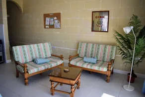 Appartement de vacances convivial et familial avec terrasse | Proche Xlendi Tower | Vue mer | Avec animaux acceptés - Image 2