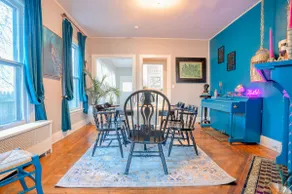 Downtown artistic home in a historic district - Image 5