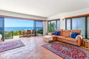 Villa with Panoramic Ocean Views - Image 2