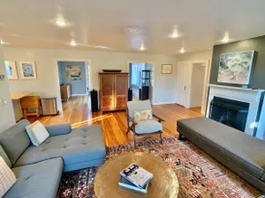 Historic Shoreline Home to enjoy all seasons ! - Image 5