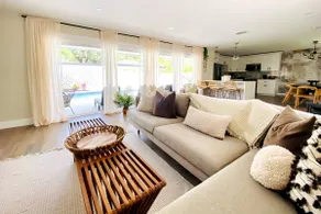 Rose Gate Oasis luxe pool villa minutes to beaches - Image 5