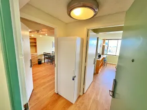 Charming Twin-Joined Studio with Plentiful Space - Image 4