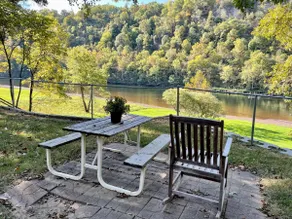 Directly on White River! Walk-in access! - 1/4 mile from White Hole Access. - Image 2
