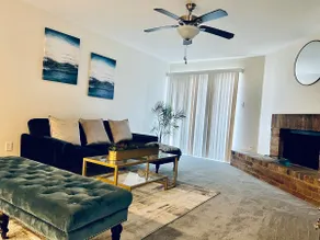 Condo next to park with pool, & tennis court - Image 3