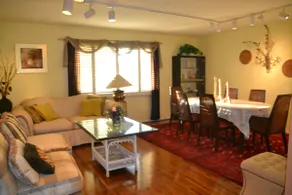 Beautiful & Spacious Home away from Home - Image 5