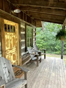 Tadpole Cabin at Creek Road Farm - Image 2