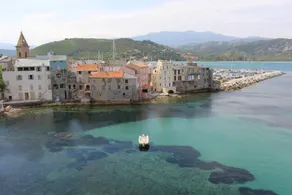 Quiet villa 3 minutes from the beaches of St. Florent - Image 5
