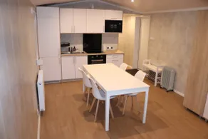 Guest house - Image 4