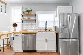 Madison - newly remodeled, centrally located. - Image 2