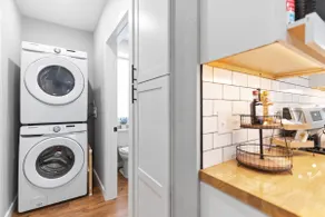 Madison - newly remodeled, centrally located. - Image 5