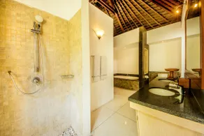 Digital Nomad Villa ★ Fast WiFi ★ Co-living - Image 5