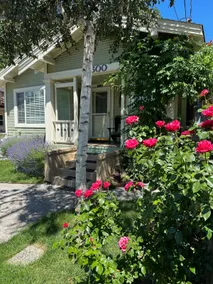 Charming Historical Cottage downtown Mt Shasta - Image 4