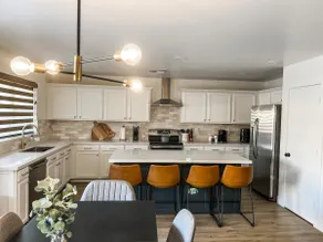 Family friendly 4 BR, King Suite + outdr dinning! - Image 2