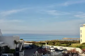 Studio with a nice sea view and parking - Image 5