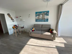 Studio with a nice sea view and parking - Image 3