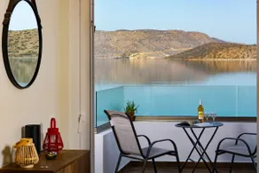 Elounda Harmony Sea front apartment - Image 3