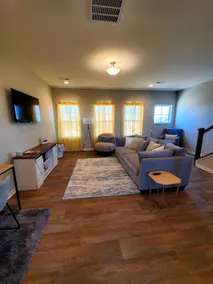 Hunters Haven -Warm 3 Bedroom Townhouse - Image 4