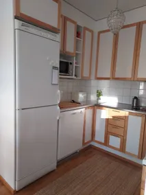 Bright apartment with sea view in the city center - Image 5