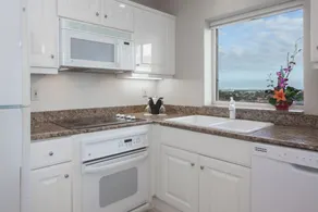 Two Bedroom Partial Ocean View - Image 5