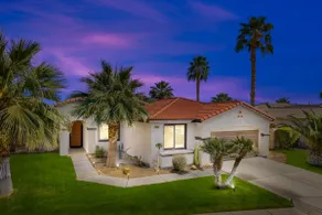 Chandler Court Getaway by GPM - Private Pool + Games + More! Walk to Festivals - Image 2