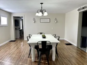 The Homestead - Renovated 1800s farmhouse - Image 4