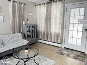 Downtown middletown private suite - 5min Newport - Image 3