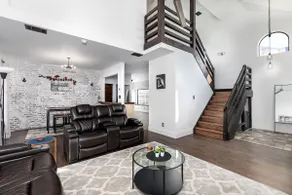 Modern Elegance Prime Location in Carrollton - Image 2