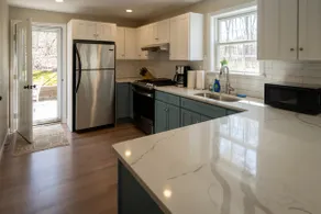 NEW! Renovated Family-Friendly Vineyard Haven Home, Close to town! - Image 4