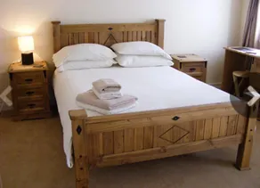 Norfolk Coast, Hot Tub, 20 Person, 10 Bedroom - Image 5