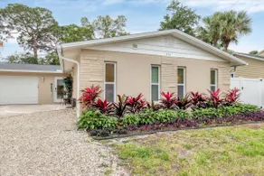 Venice Adventure Retreat Near Beaches & Bike Path - Image 2
