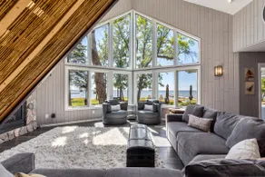Lakefront Getaway | Sand beach, firepit, spacious - Image 2
