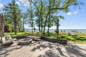 Lakefront Getaway | Sand beach, firepit, spacious - Image 5