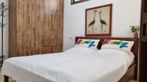 2 bedrooms, free parking - Image 4