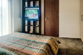 Luxury apartment in Volos - Image 4