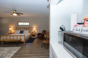 Stunning new chic chalet - Saute King Suite - Image 3