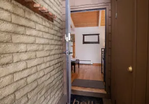 Cozy hotel room unit in the heart of Vail Valley - Image 5