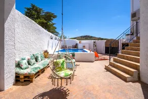 Picturesque Rural Accommodation ”La Camarilla” - Image 4